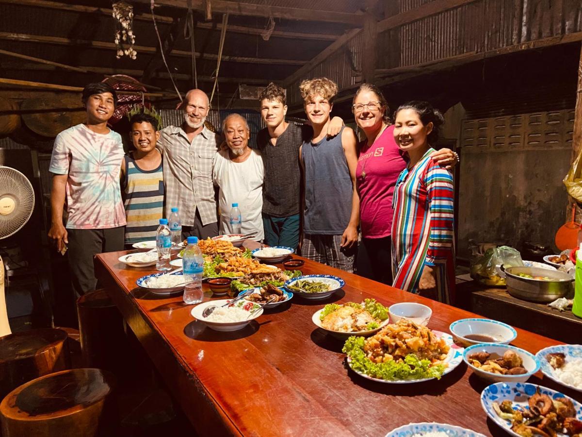 Lazy Mango Home Stay Phum Pouth ma Srei Exteriör bild