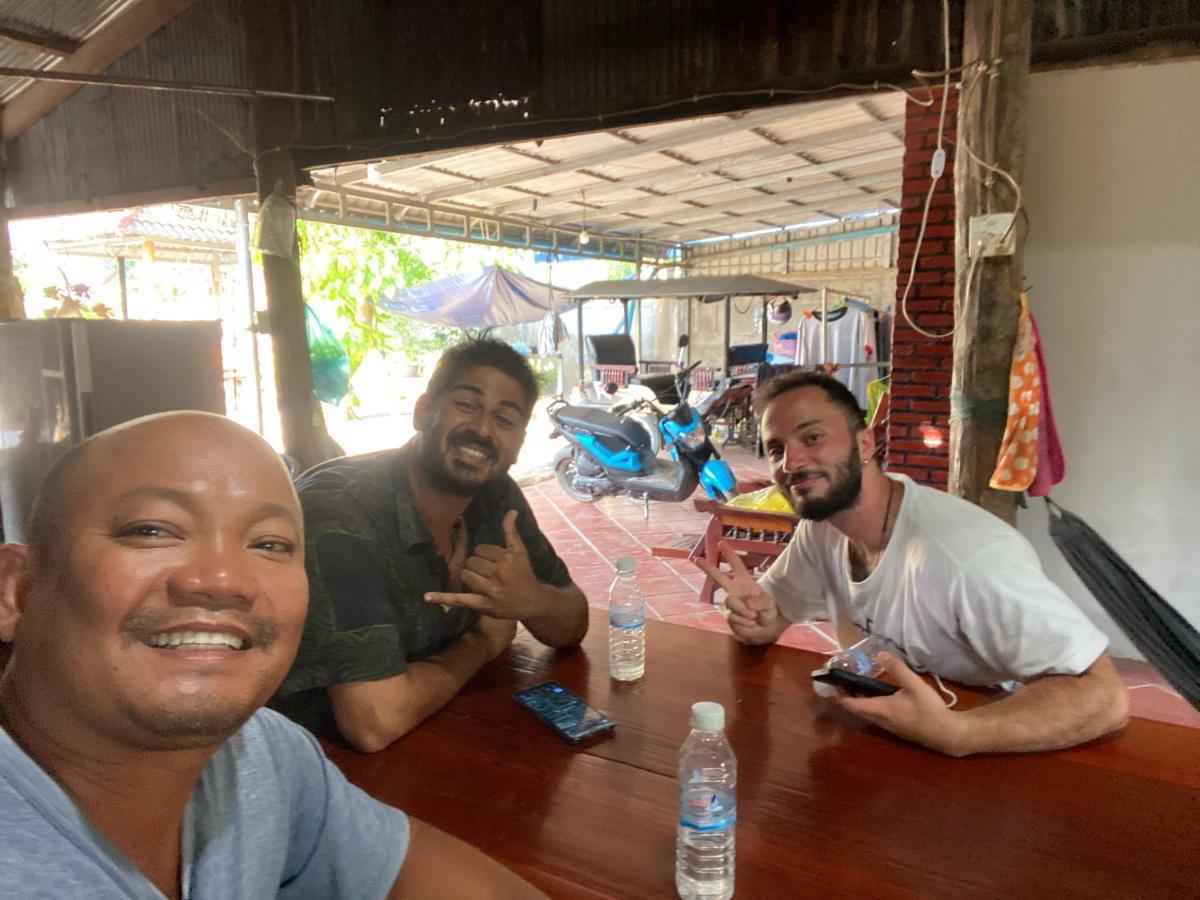 Lazy Mango Home Stay Phum Pouth ma Srei Exteriör bild