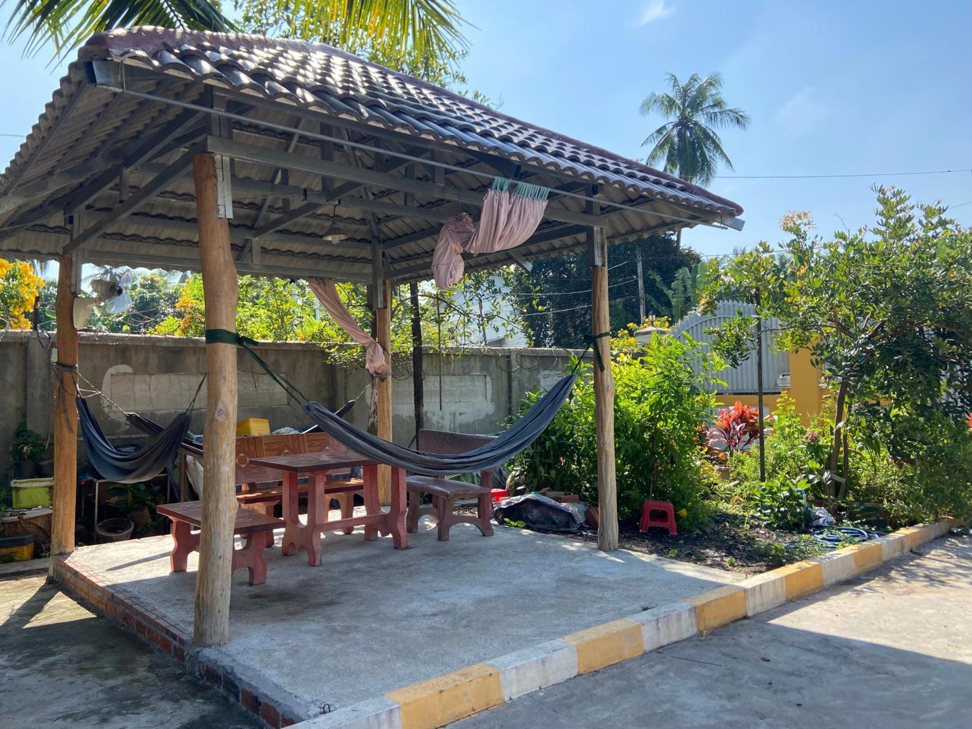 Lazy Mango Home Stay Phum Pouth ma Srei Exteriör bild